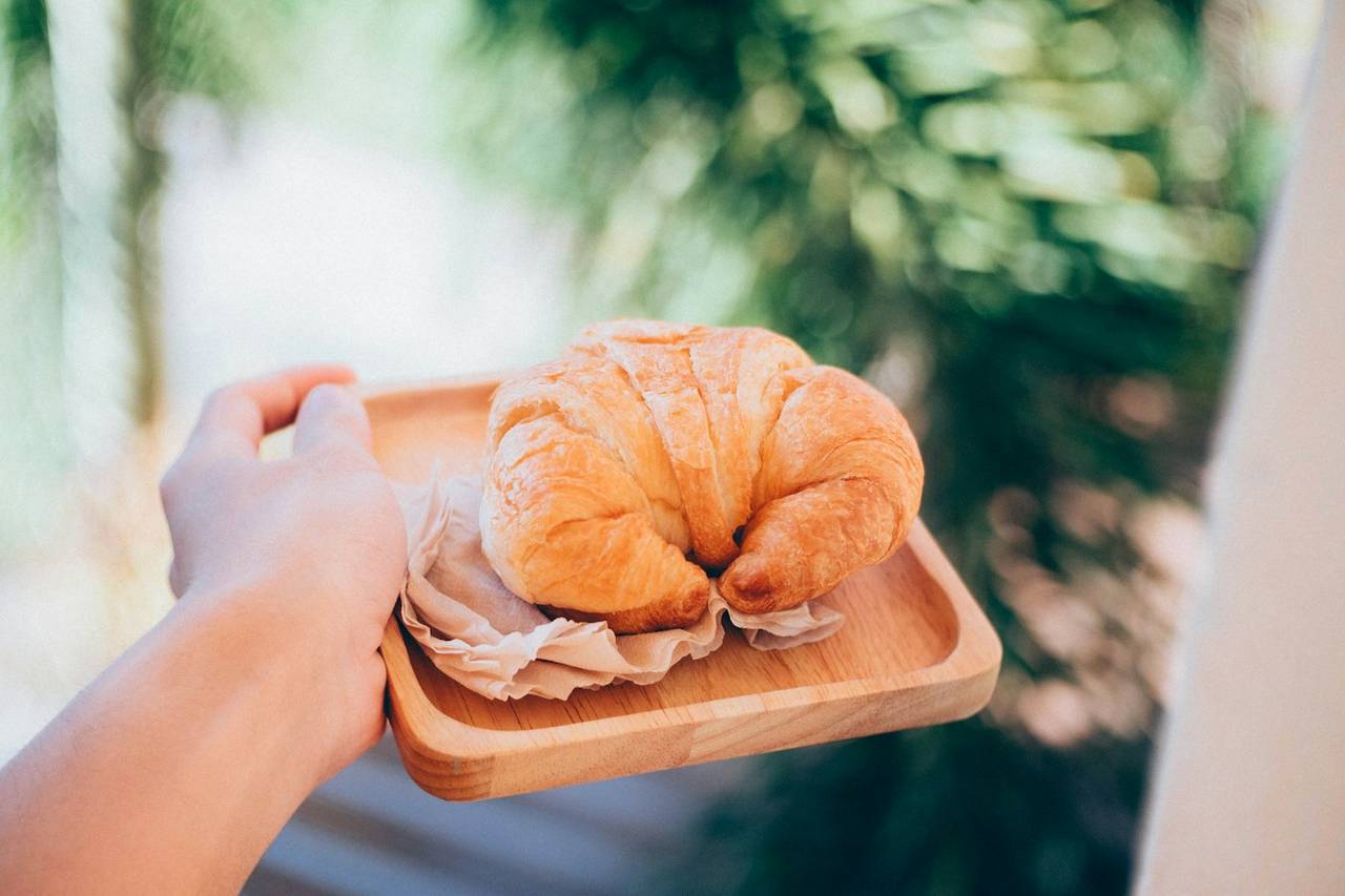 Cardamom knot
